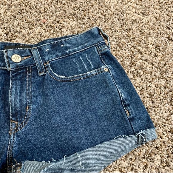 Express Jean Shorts - Picture 2 of 5
